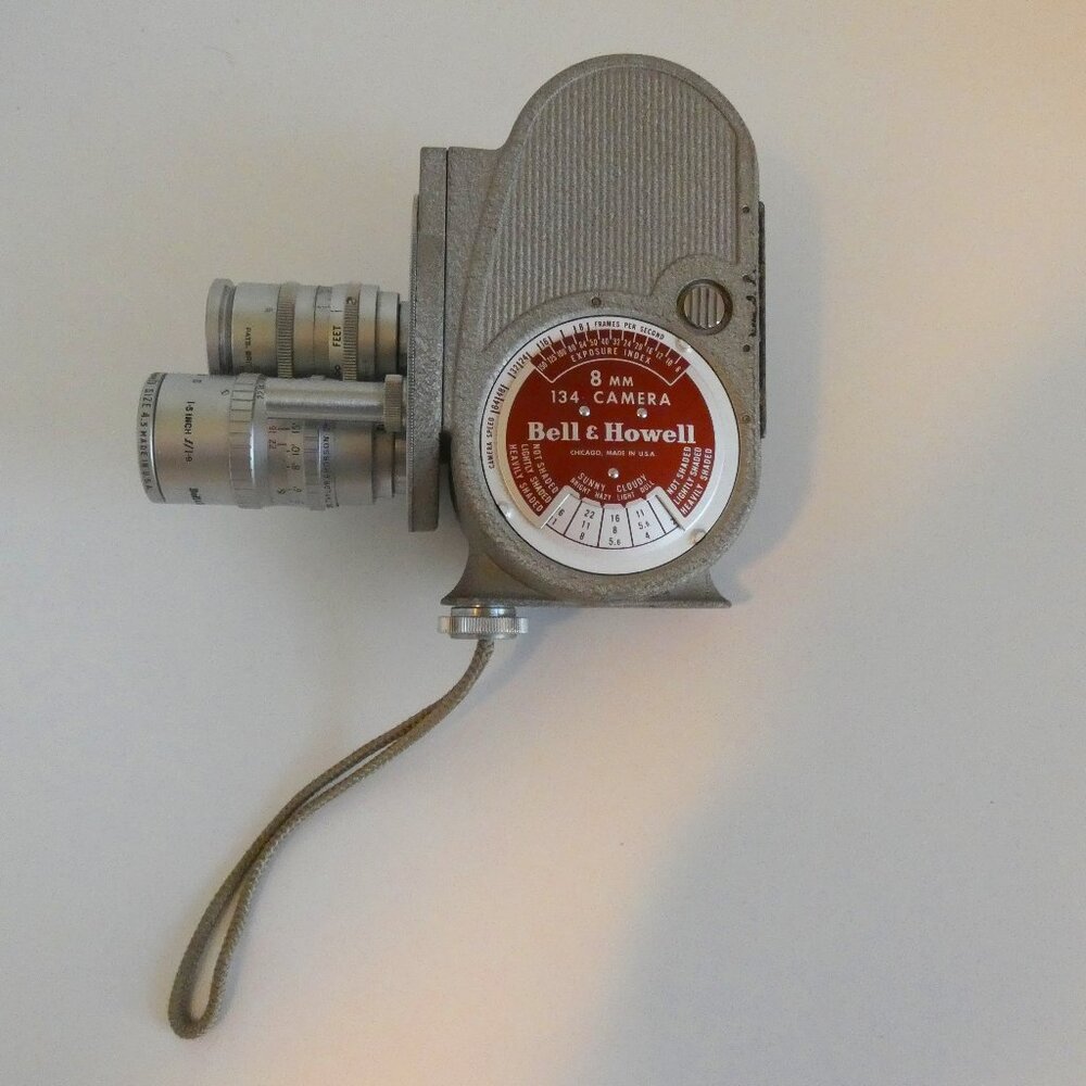 Vintage Bell And Howell 134 Movie 8mm Camera Made in USA